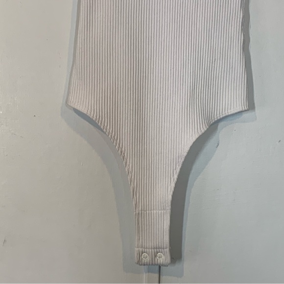 Vince Rib Scoop Back Bodysuit in Optic White - Picture 4 of 11